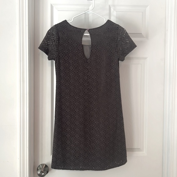 For Joseph’s sheath dress, gray lace - Picture 2 of 2